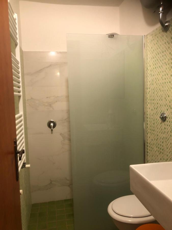 Arenada Private Rooms And Apartment Sud Cagliari Luaran gambar