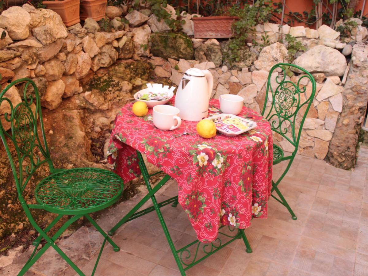 Arenada Private Rooms And Apartment Sud Cagliari Luaran gambar