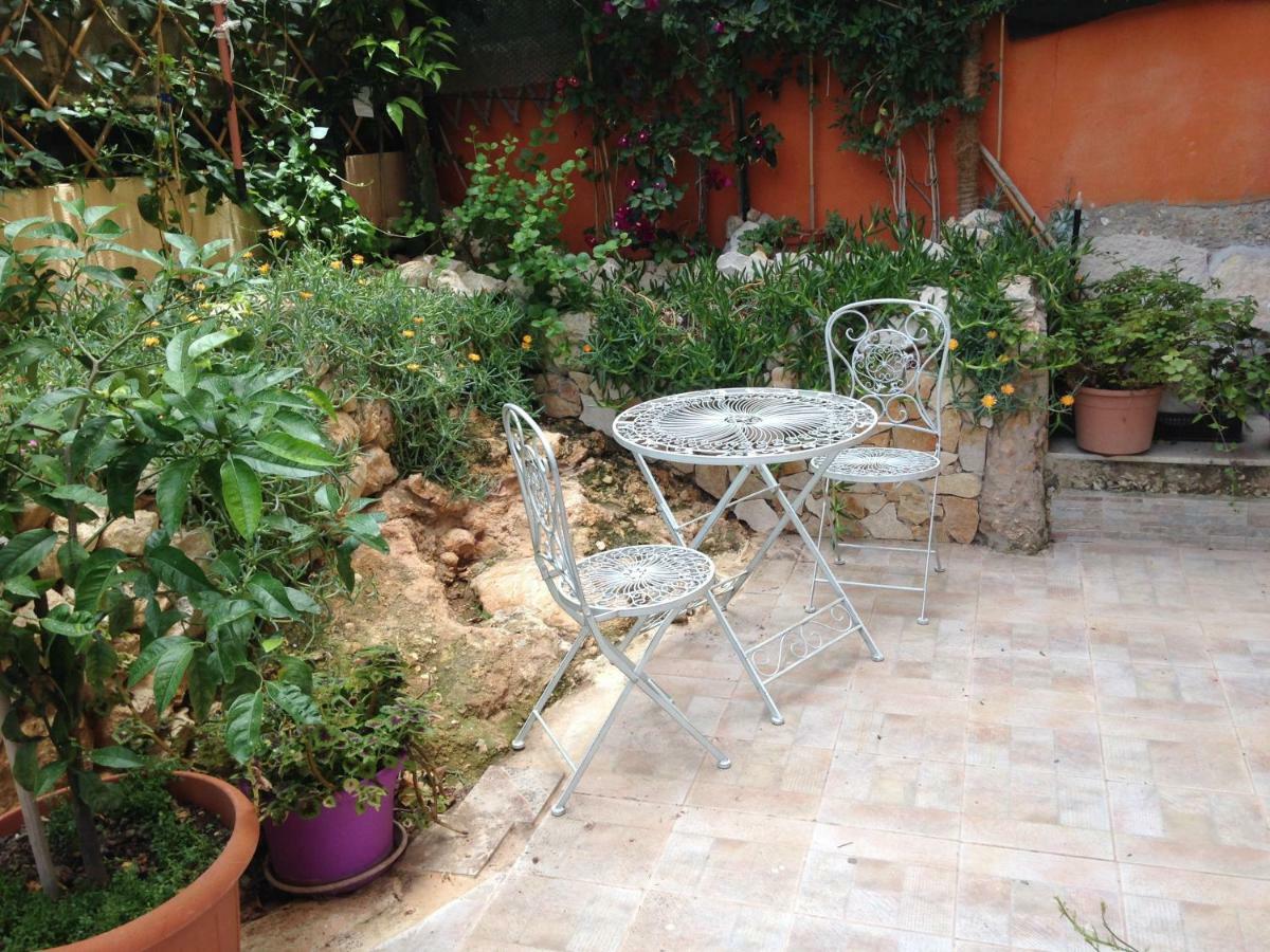 Arenada Private Rooms And Apartment Sud Cagliari Luaran gambar