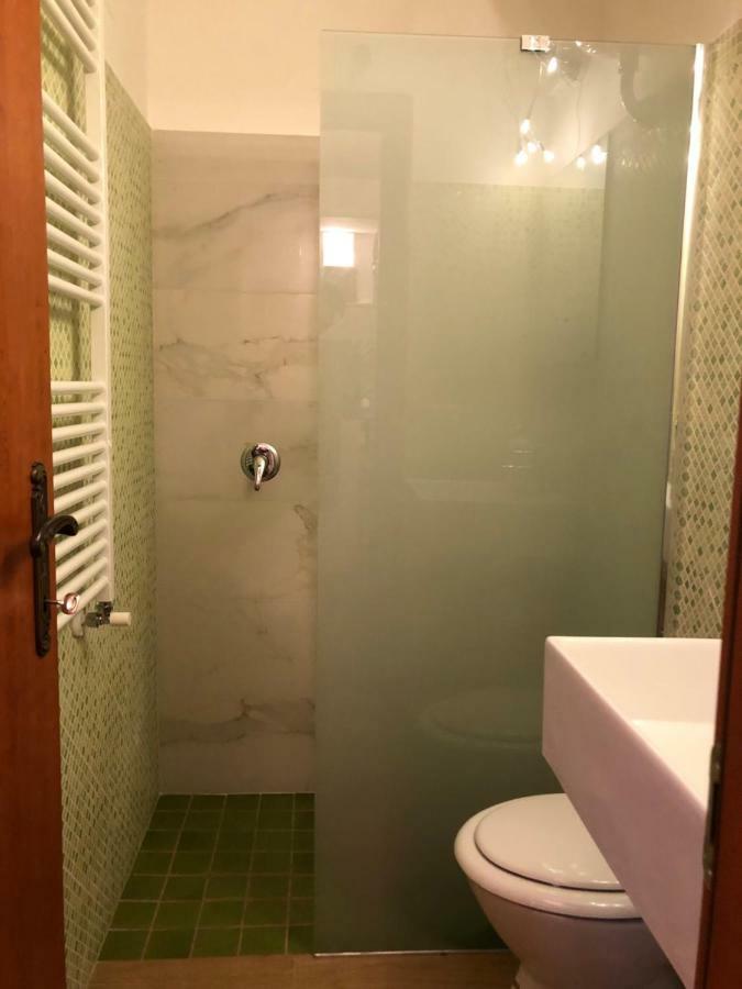 Arenada Private Rooms And Apartment Sud Cagliari Luaran gambar